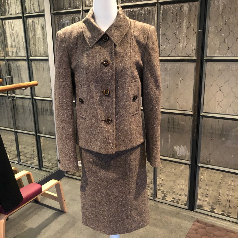 Herbert Grossman brown tweed jacket & skirt.